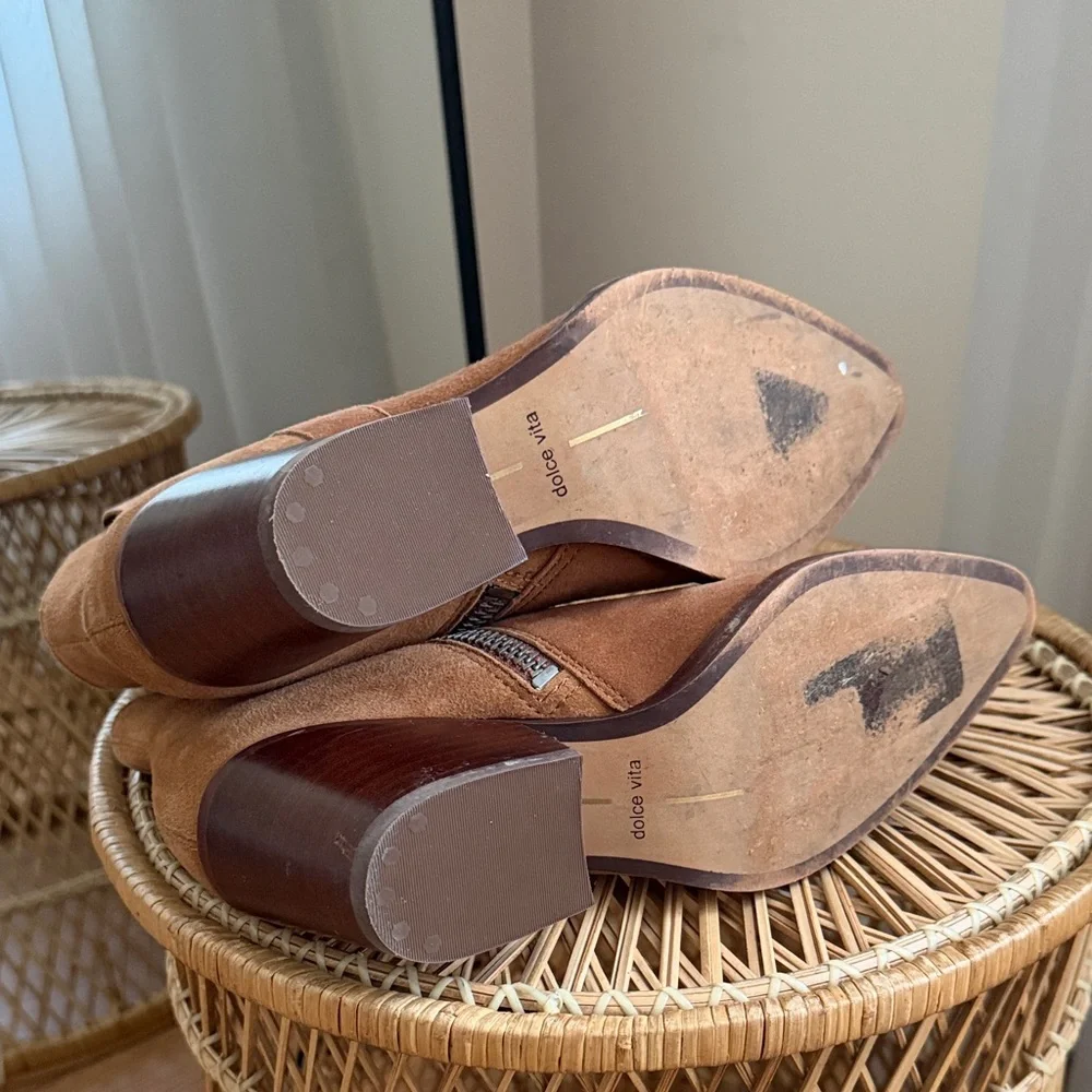 Dolce Vita Suede Ankle Booties in Chestnut Brown Size 6 - Picture 8 of 8